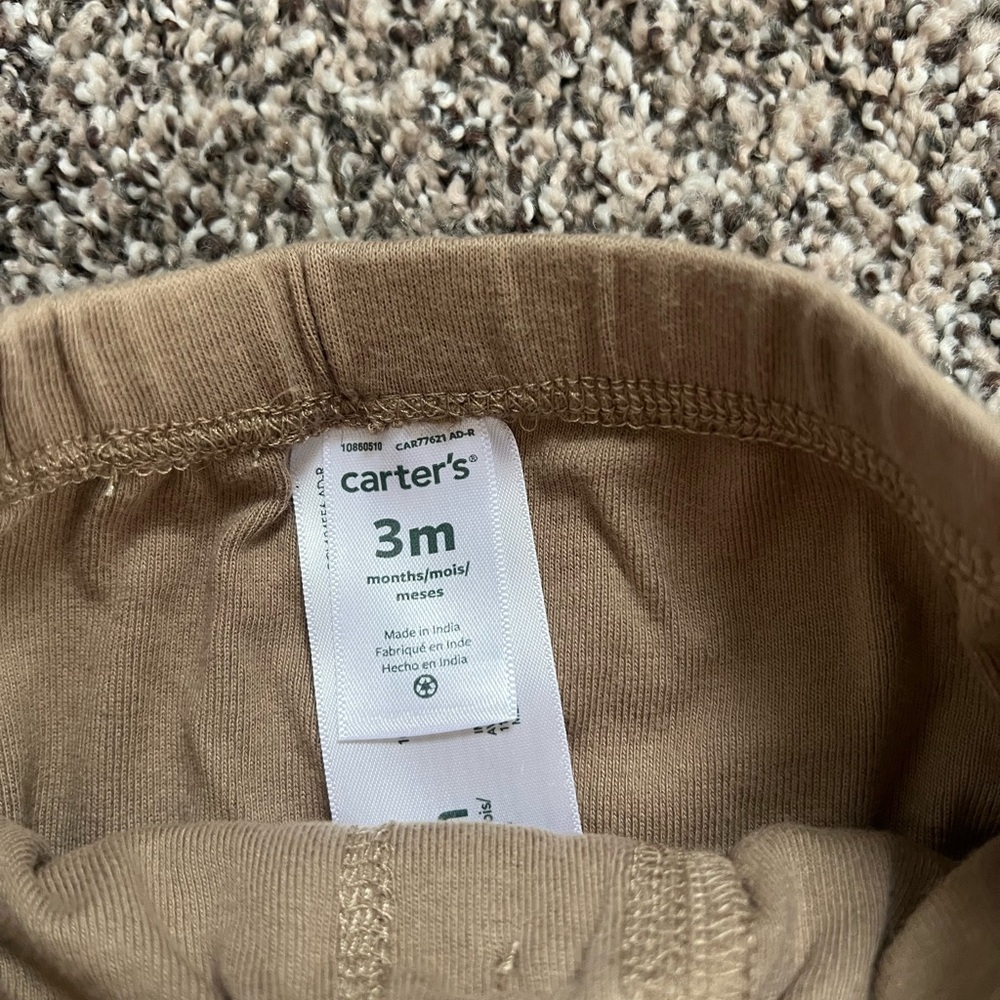 5/$10-Carter’s Baby Boy Gender Neutral Tan Jogger Pants Size 3 months - Picture 2 of 3
